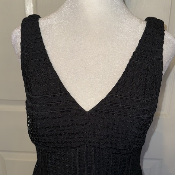 NWT Anthropologie Maeve Taleen Black Lace V Neck Cocktail - Picture 6 of 10